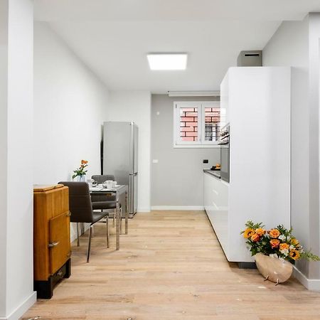Duplex Luxurious Apt In The Heart Of Bologna Exterior photo